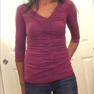 Elle fuchsia shirt